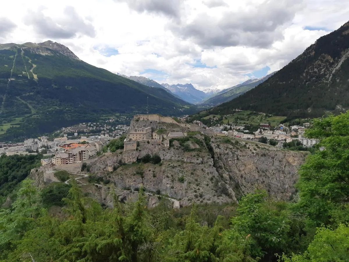 Apartamento A Deux Pas ... Briançon Francia